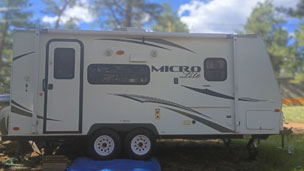 Forest River Flagstaff Micro Lite 21FBRS